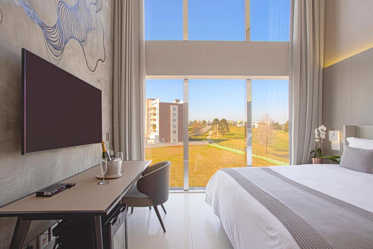 Suryaa Hotel Pinhais, Curio Collection By Hilton Ngoại thất bức ảnh