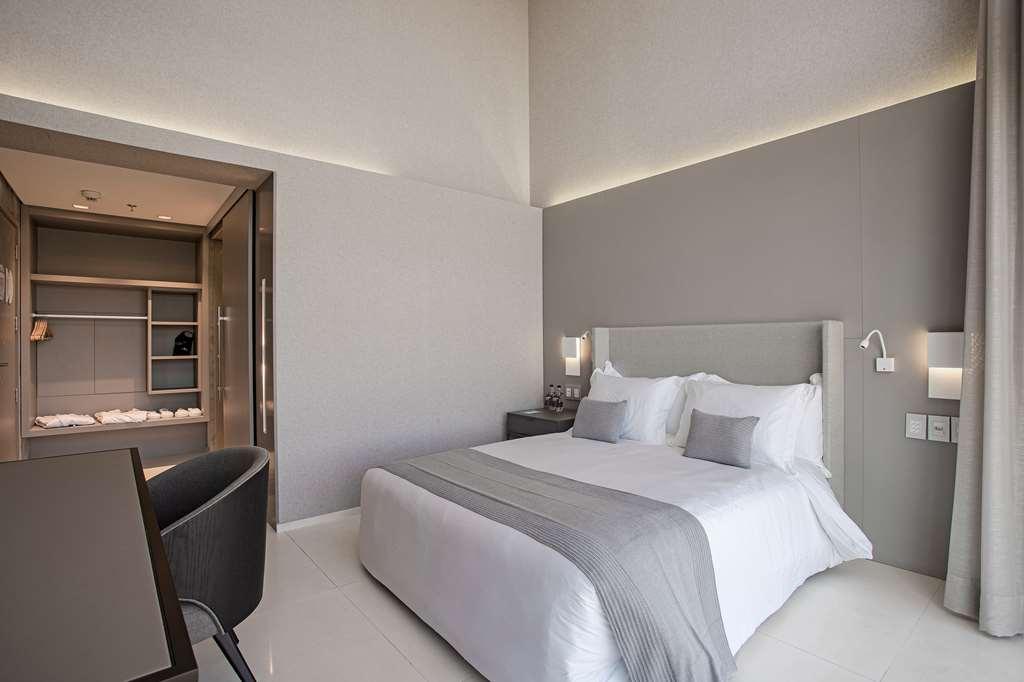 Suryaa Hotel Pinhais, Curio Collection By Hilton Phòng bức ảnh